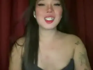 Chaturbate Sex Chat of makemesquirt_xxx