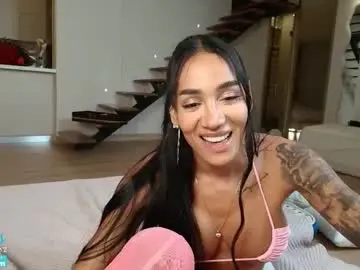 Chaturbate Nude Webcam of sweetlaurasaenz