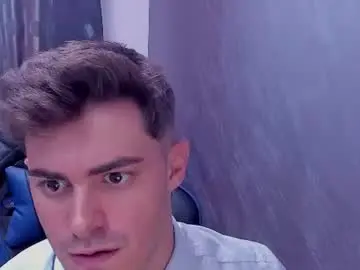 Chaturbate Live Sex Cam of greekgod199