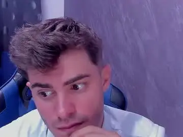Chaturbate Live Sex Cam of greekgod199