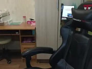 Chaturbate Adult Webcam of golden_boyyy21