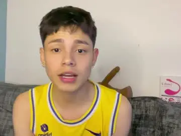 Chaturbate Sex Chat of andy_belier