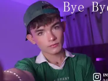 Chaturbate Live Sex of angelocute_
