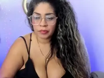 Chaturbate Free Porn Cam of latinamav22