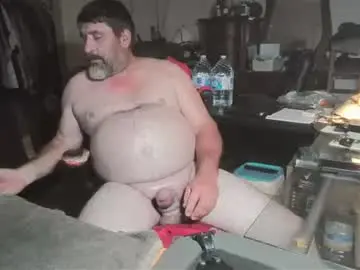 Chaturbate Live Sex Cam of thecajunbator2