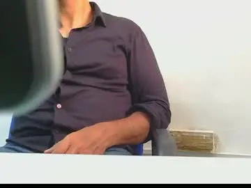 Chaturbate Live Sex of alexkerala84