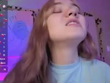 Chaturbate Live Sex Cam of alisa_lesly