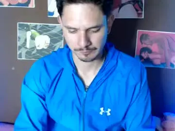 Chaturbate Live Sex Cam of alphamercury
