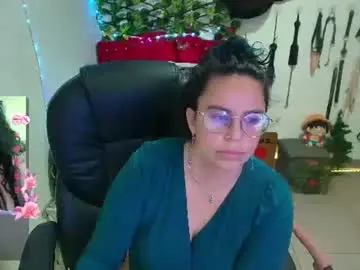 Chaturbate Live Porn of elektra_32
