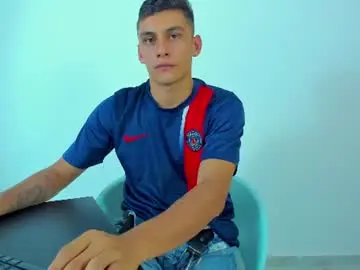 Chaturbate Sex Chat of max_wild01