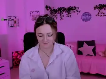 Chaturbate Nude Webcam of luna_berryy