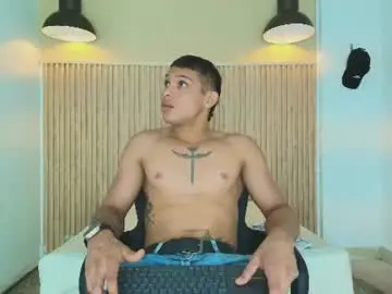 Chaturbate Watch Live Sex Cams of brandon_mercuri