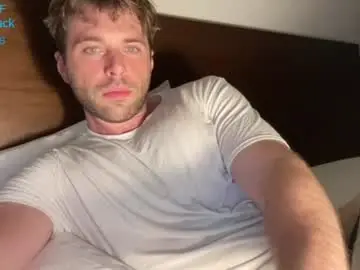 Chaturbate Live Sex Cam of hot8pack01