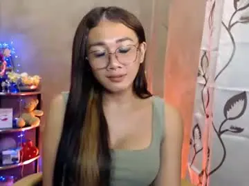 Chaturbate Adult Video Chat of pia_worthsback