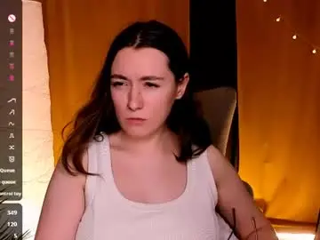 Chaturbate Live Sex Cam of polly_pop_