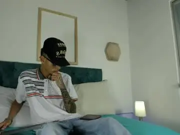 Chaturbate Sex Cam of asher_lux