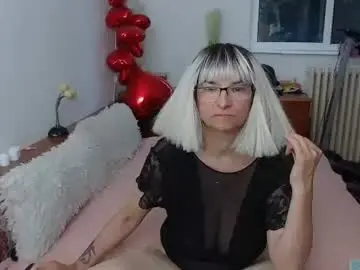Chaturbate Free Live Porn of milfdolores