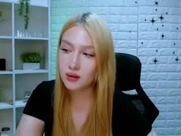 Chaturbate Live Sex Cam of playful_sophie