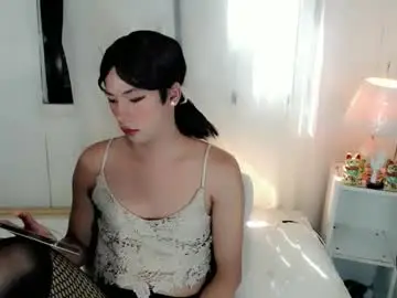 Chaturbate Live Sex Cam of natasha_bleir