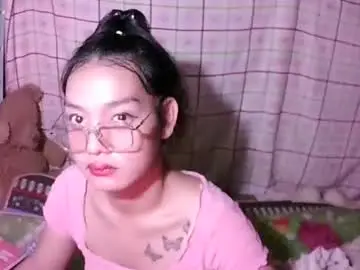 Chaturbate Watch Live Sex Cams of pinay_janella10