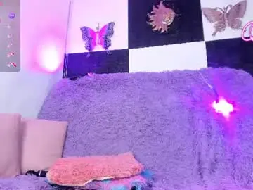 Chaturbate Live Sex Cam of zamara_kleii