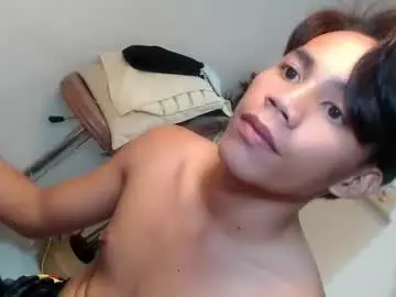 Chaturbate Live Sex Cam of straight_moreno69