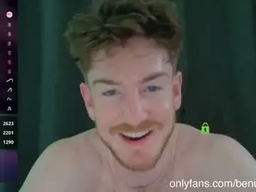 Chaturbate Sex Cam of heyhotty1