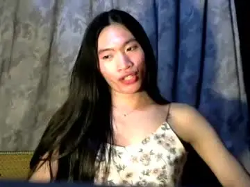 Chaturbate Free Porn Cam of hornyash_cockhunter