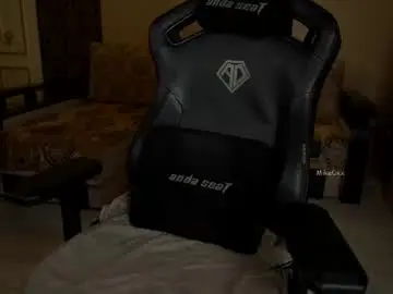 Chaturbate Live Sex Cam of mike0xx