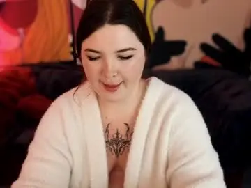 Chaturbate Best live sex cam show of molinmoon
