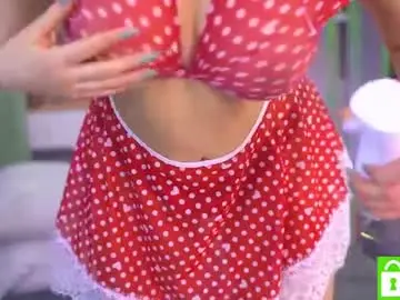 Chaturbate Live Sex Cam of telladreamer_