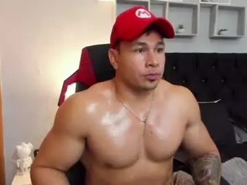 Chaturbate Live Sex Cam of tyler_hank1
