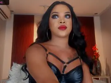 Chaturbate Watch Live Sex Cams of urmajestytyra