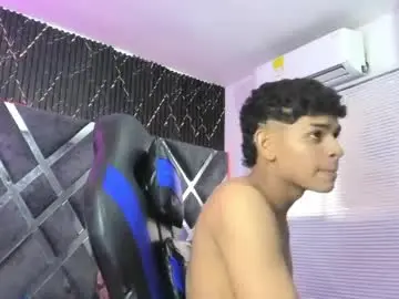 Chaturbate Best live sex cam show of nova_mitchell
