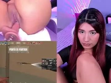 Chaturbate Live Sex Cam of miavoss__