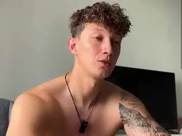 Chaturbate Free Porn Cam of lyon_power_
