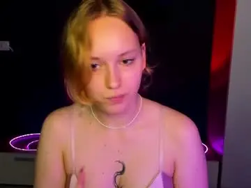 Chaturbate Free Live Porn of rikkitikkitavik