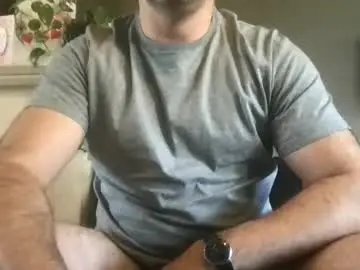 Chaturbate Free Porn Cam of urhungdaddy8