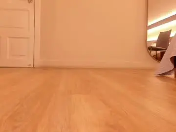 Chaturbate Live Sex Cam of aleya_black