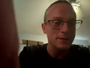 Chaturbate Sex Cam of tallglassowater9cut459014
