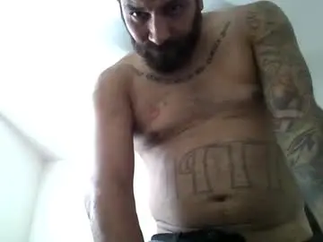 Chaturbate Live Sex Cam of larrabee13