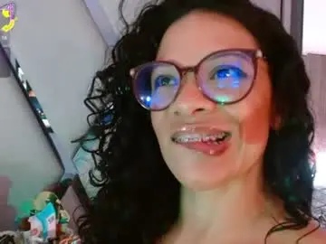 Chaturbate Nude Webcam of paula_daniela1