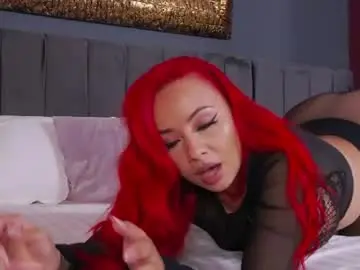 Chaturbate Watch Live Sex Cams of emmelyn_