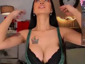 Chaturbate Sex Cam of divinequeen