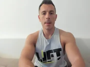 Chaturbate Nude Webcam of roberto4ever