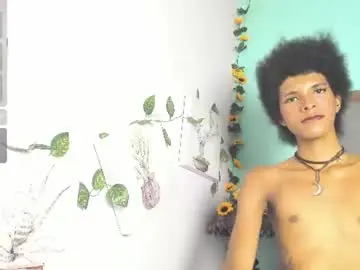 Chaturbate Live Sex Cam of violett_salvatore