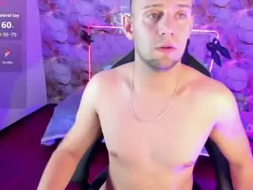 Chaturbate Free Porn Cam of damon_baker0