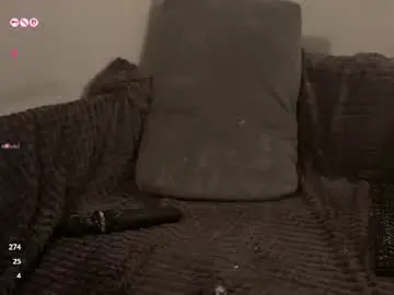 Chaturbate Free Live Porn of jennyplaudis_