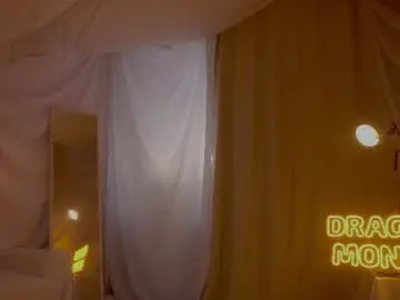 Chaturbate Watch Live Sex Cams of sunny_maria