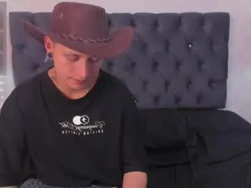 Chaturbate Best live sex cam show of giax_
